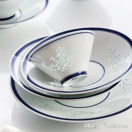 国产之光椭圆碗组装视频,组装过程揭秘，匠心独运的家居艺术品