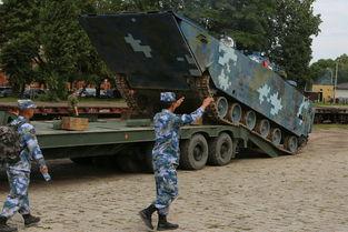 俄罗斯国产两栖车视频,陆地海洋两栖作战新利器